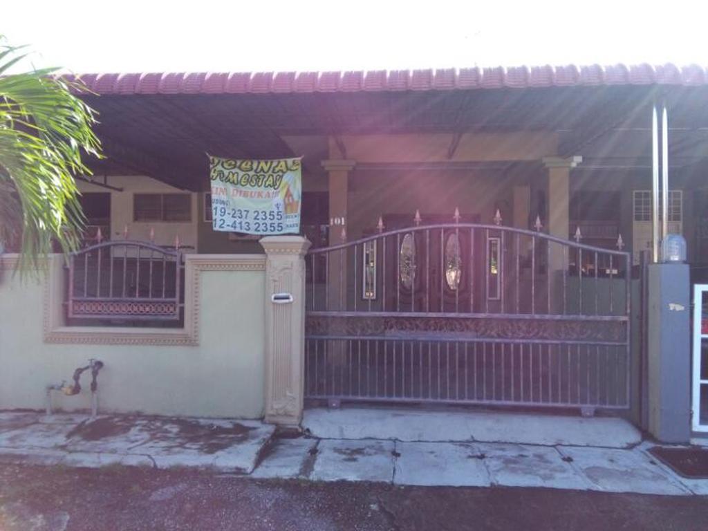 Deenaz Utara Homestay Alor Setar Exteriör bild
